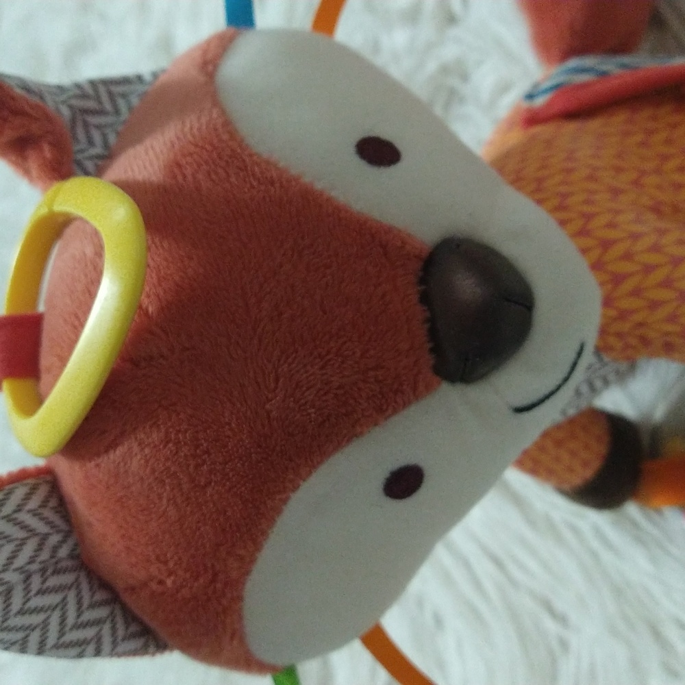 Skip Hop Bandana Buddies Baby Activity and Teething Toy with Multi-Sensory Rattl - Picture 4 of 6